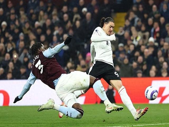 利物浦前锋传射射击进球，帮助球队获胜