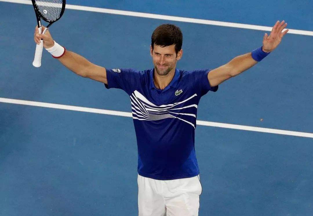 球队战术精密布置，对手无从下手，取得胜利