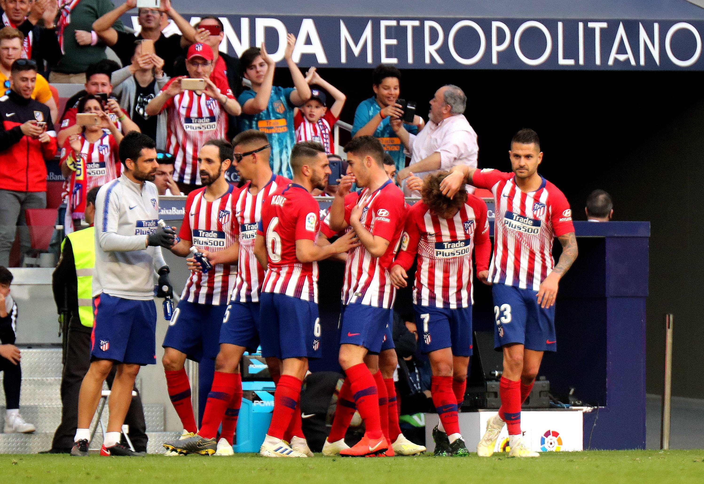 雷火电竞下载-精彩绝伦！足球巨星们的激烈竞技大赛！