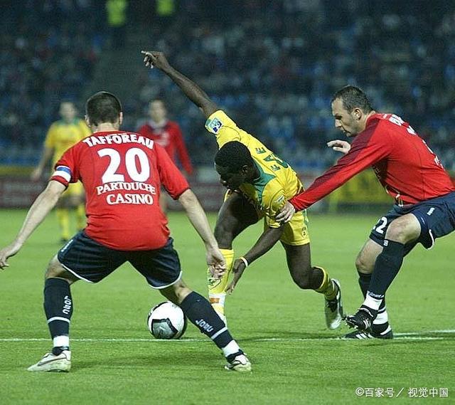 南特遭遇主场惨败，无缘保持不败纪录的简单介绍