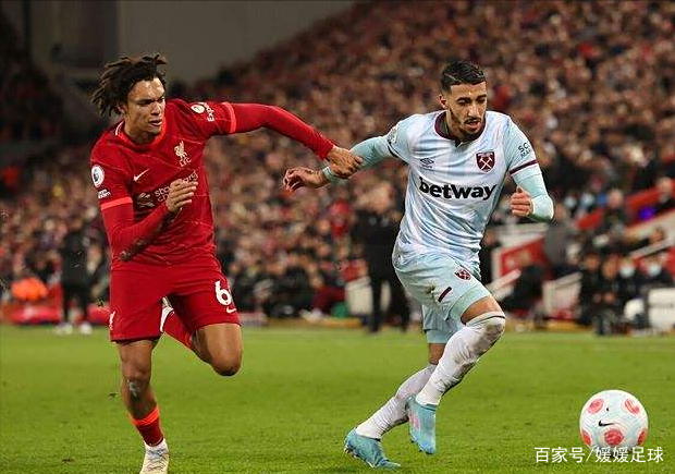 雷火电竞主播-南安普顿客场大胜女王公园，稳定排名