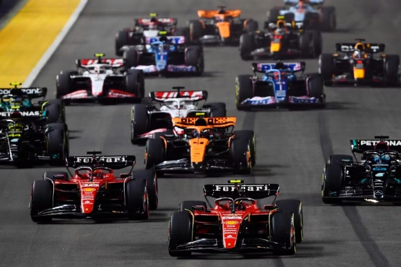 雷火电竞简介-红牛二队翻盘红牛车队，皮亚斯特里扛起全队